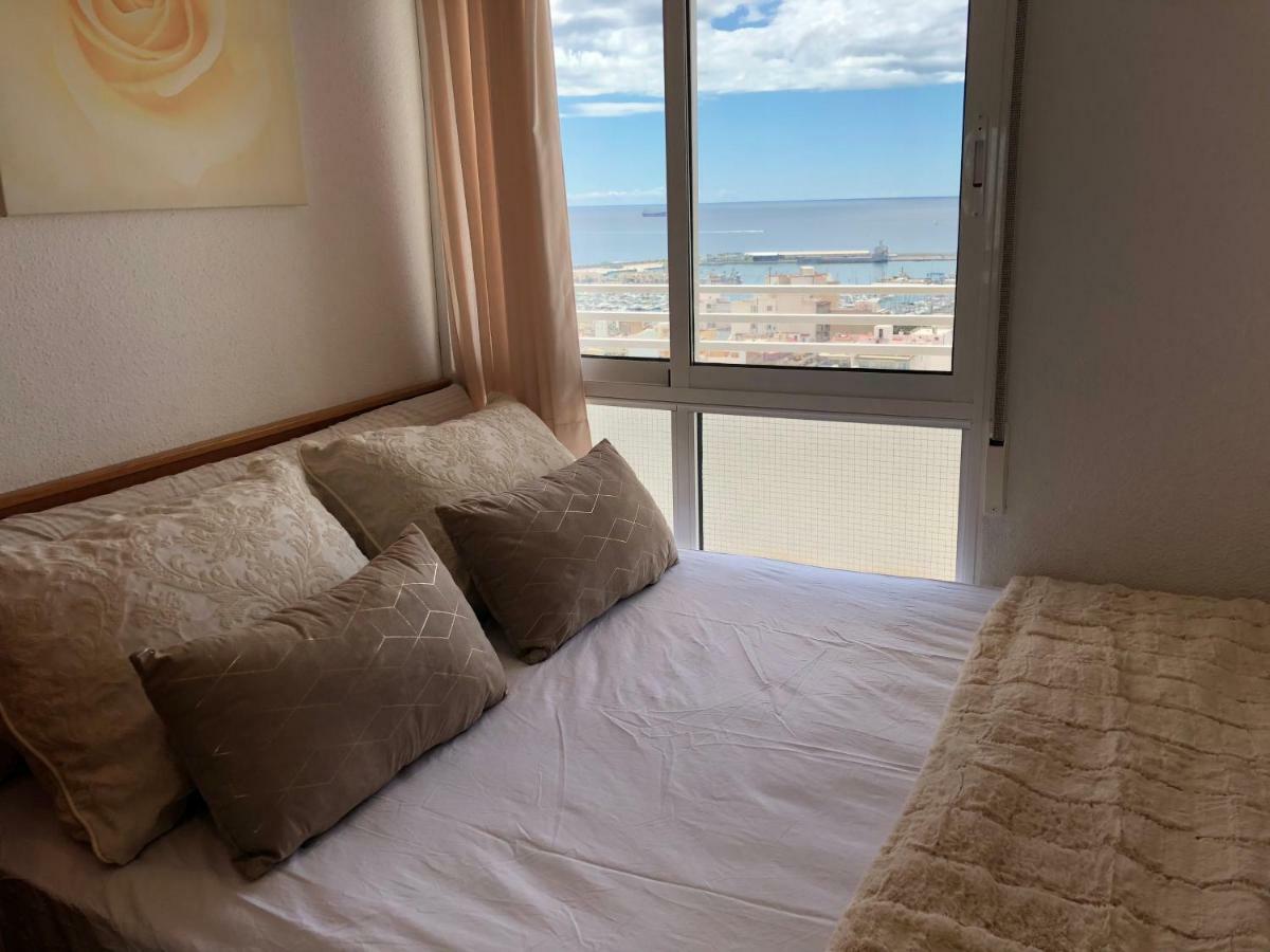 Apartamento & Sea View อาลิกันเต ภายนอก รูปภาพ